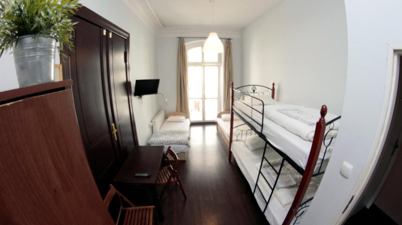 Pit Stop Hostel 포즈난 외부 사진
